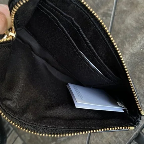 Coach Corner Zip Wristlet Black Leather - Picture 3 of 16